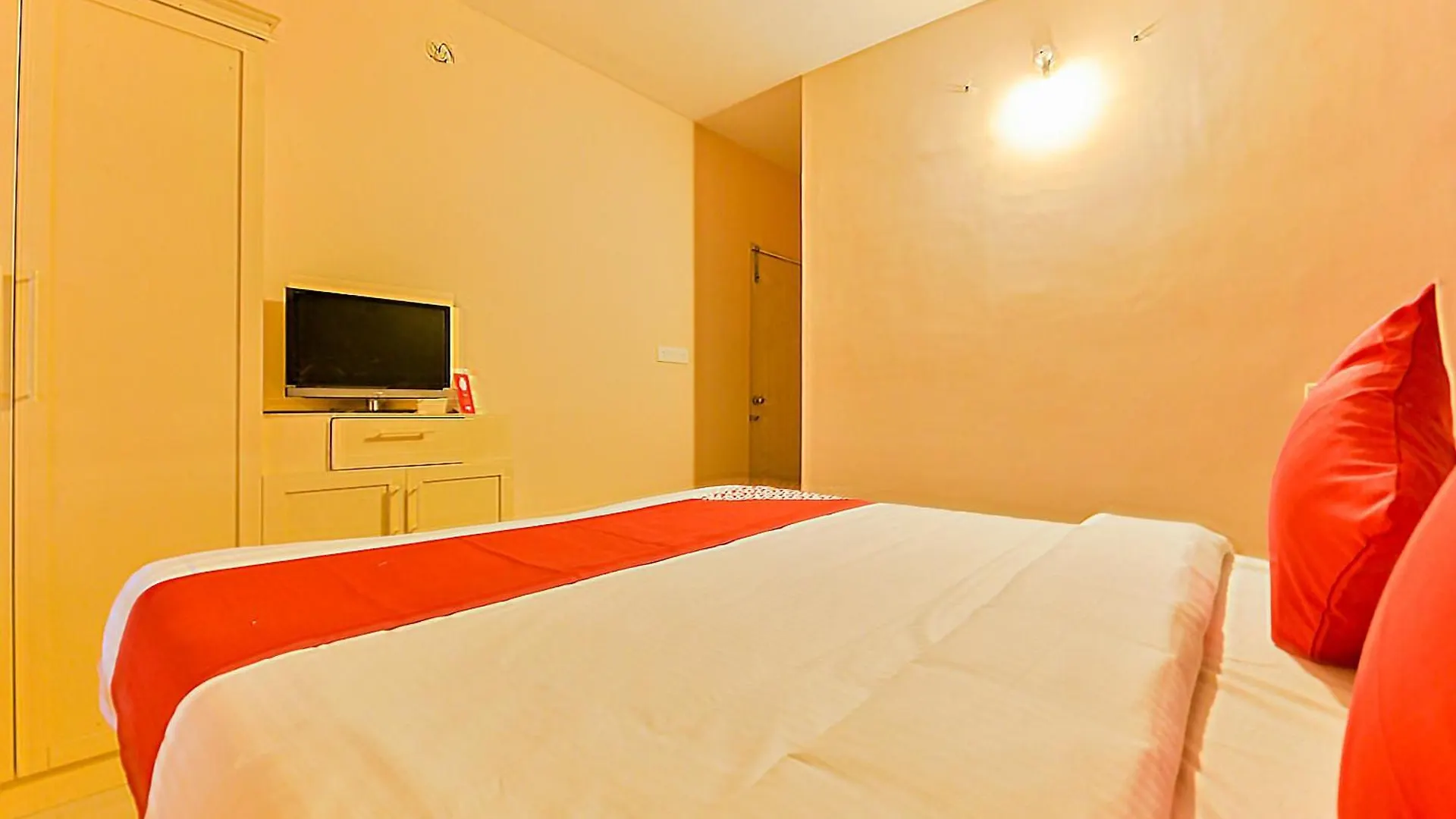 Hotel O Raiban Alappuzha